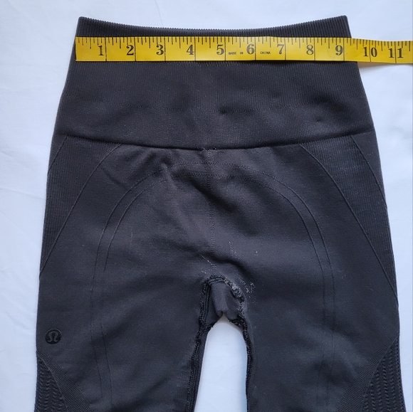 Lululemon Flow & Go Crop - Picture 14 of 15